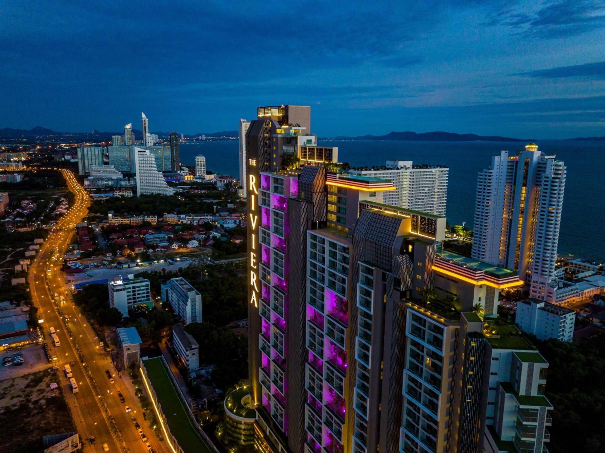 The Riviera Jomtien By Pattaya Holiday Exterior photo